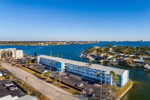 Condominio en venta en South Pasadena, Florida, 2 dormitorios, 90.49 m2 № 1856594 - foto 5