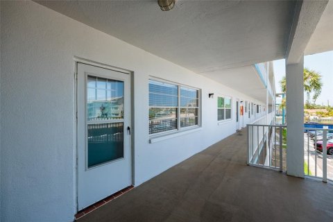 Condominio en venta en South Pasadena, Florida, 2 dormitorios, 90.49 m2 № 1856594 - foto 8