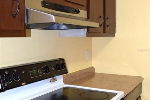 Apartamento en alquiler en Gainesville, Florida, 2 dormitorios, 76.51 m2 № 2284834 - foto 10