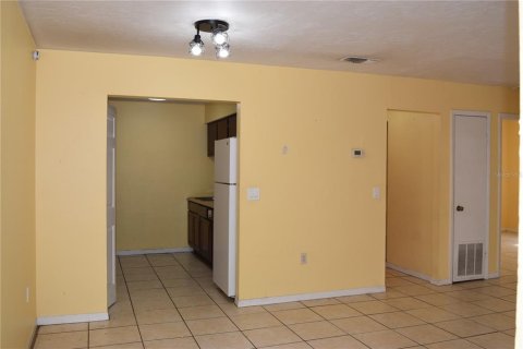 Apartamento en alquiler en Gainesville, Florida, 2 dormitorios, 76.51 m2 № 2284834 - foto 3