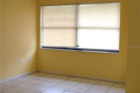 Apartamento en alquiler en Gainesville, Florida, 2 dormitorios, 76.51 m2 № 2284834 - foto 12