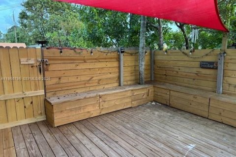 Adosado en alquiler en Hollywood, Florida, 2 dormitorios, 97.55 m2 № 2009722 - foto 8