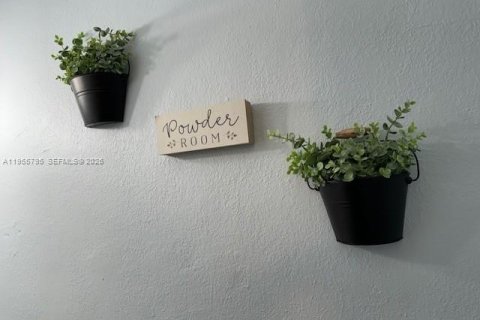 Adosado en alquiler en Hollywood, Florida, 2 dormitorios, 97.55 m2 № 2009722 - foto 5