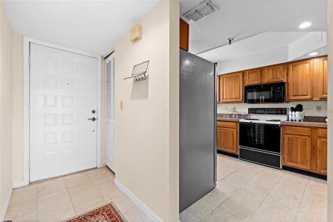 Condominio en venta en Casselberry, Florida, 2 dormitorios, 105.63 m2 № 2226622 - foto 4