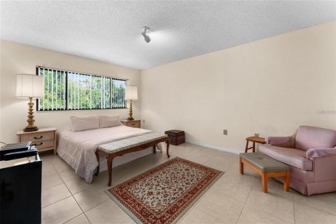 Condominio en venta en Casselberry, Florida, 2 dormitorios, 105.63 m2 № 2226622 - foto 15