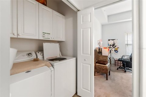 Condo in Bradenton, Florida, 2 bedrooms № 2166776 - photo 20