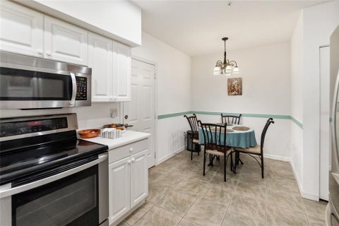 Condo in Bradenton, Florida, 2 bedrooms № 2166776 - photo 19