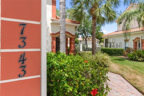 Condo in Bradenton, Florida, 2 bedrooms № 2166776 - photo 5