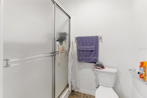 Condo in Bradenton, Florida, 2 bedrooms № 2166776 - photo 29