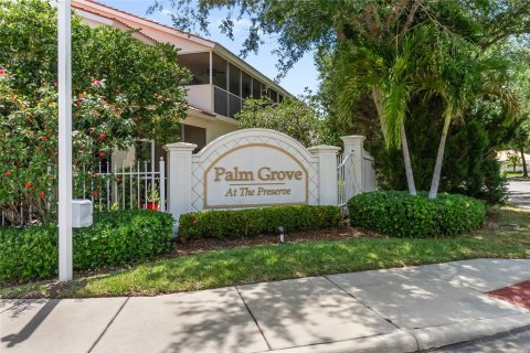 Condo in Bradenton, Florida, 2 bedrooms № 2166776 - photo 7