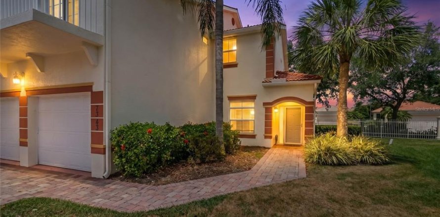 Condo in Bradenton, Florida, 2 bedrooms № 2166776