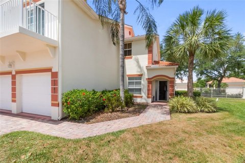 Condo in Bradenton, Florida, 2 bedrooms № 2166776 - photo 3