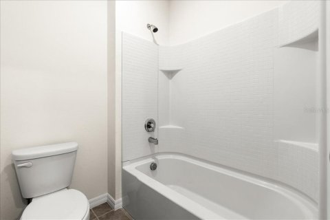 Villa ou maison à vendre à Ormond Beach, Floride: 5 chambres, 244.43 m2 № 2147761 - photo 28