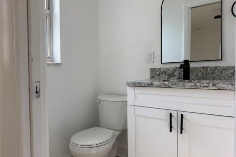 Villa ou maison à vendre à Tampa, Floride: 3 chambres, 105.35 m2 № 2284613 - photo 7