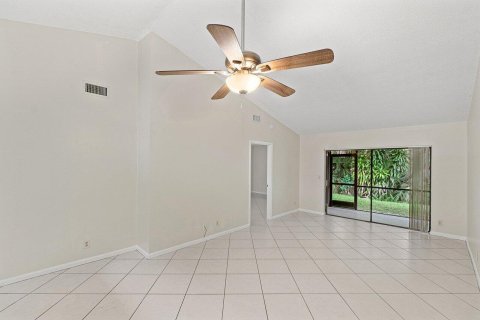 Appartement à louer à Boca Raton, Floride: 3 chambres, 119.47 m2 № 2415862 - photo 8
