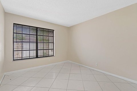 Appartement à louer à Boca Raton, Floride: 3 chambres, 119.47 m2 № 2415862 - photo 21