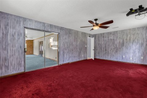 Villa ou maison à vendre à Fruitland Park, Floride: 3 chambres, 175.4 m2 № 2333921 - photo 18