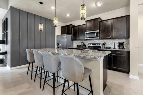 Villa ou maison à vendre à Davenport, Floride: 7 chambres, 304.91 m2 № 2348102 - photo 7