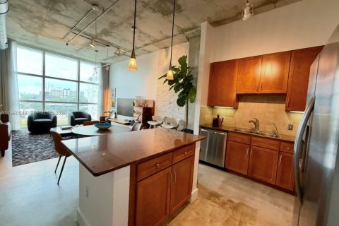 Снять в аренду кондоминиум в Майами, Флорида 1 спальня, 73.76м2, № 2027728 - фото 3