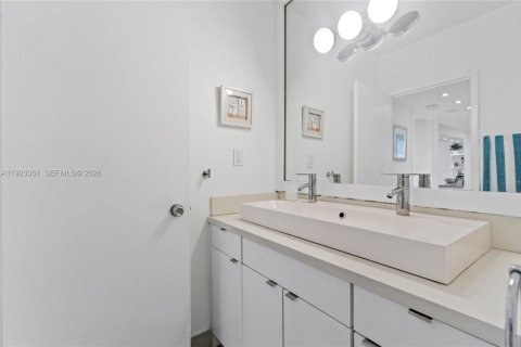 Copropriété à louer à Miami Beach, Floride: 1 chambre, 77.57 m2 № 2335308 - photo 11