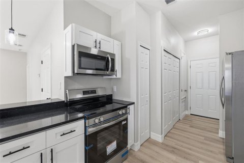 Купить виллу или дом в Тампа, Флорида 3 комнаты, 150.87м2, № 2227723 - фото 8