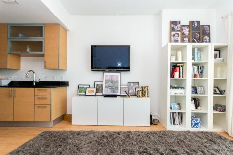 Купить кондоминиум в Майами, Флорида 1 спальня, 55.28м2, № 1796413 - фото 4