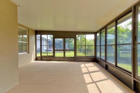 Villa ou maison à vendre à Orlando, Floride: 4 chambres, 201.6 m2 № 2155794 - photo 9