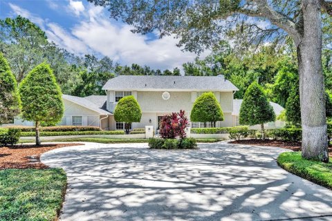 House in Longwood, Florida 4 bedrooms, 334.73 sq.m. № 1877421 - photo 1