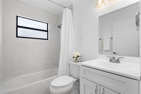 Casa en venta en Kissimmee, Florida, 3 dormitorios, 163.32 m2 № 1908897 - foto 17