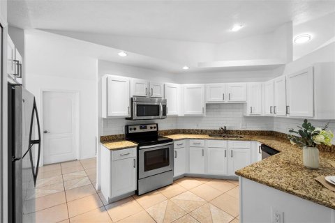 Casa en venta en Kissimmee, Florida, 3 dormitorios, 163.32 m2 № 1908897 - foto 7
