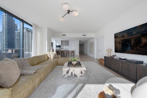 Купить кондоминиум в Майами, Флорида 3 спальни, 215.07м2, № 1956822 - фото 8