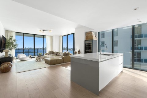 Купить кондоминиум в Майами, Флорида 3 спальни, 215.07м2, № 1956822 - фото 7