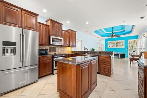 House in Bradenton, Florida 4 bedrooms, 218.41 sq.m. № 2144263 - photo 12