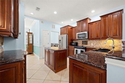House in Bradenton, Florida 4 bedrooms, 218.41 sq.m. № 2144263 - photo 13