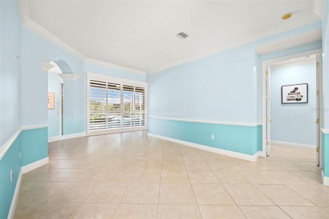 House in Bradenton, Florida 4 bedrooms, 218.41 sq.m. № 2144263 - photo 8