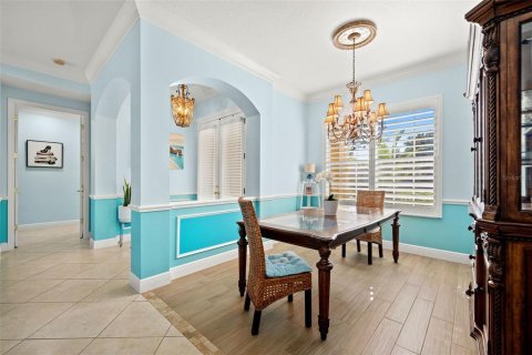 House in Bradenton, Florida 4 bedrooms, 218.41 sq.m. № 2144263 - photo 5