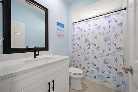 House in Bradenton, Florida 4 bedrooms, 218.41 sq.m. № 2144263 - photo 28