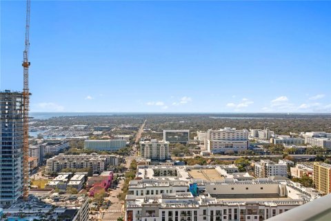 Condominio en venta en Saint Petersburg, Florida, 3 dormitorios, 180.97 m2 № 2231574 - foto 7