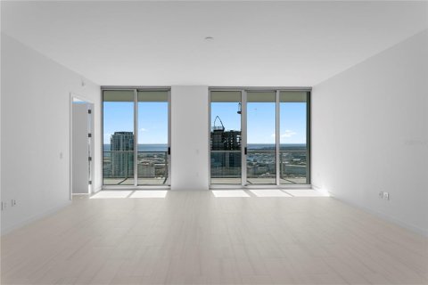 Condominio en venta en Saint Petersburg, Florida, 3 dormitorios, 180.97 m2 № 2231574 - foto 21