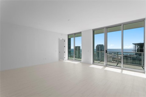 Condominio en venta en Saint Petersburg, Florida, 3 dormitorios, 180.97 m2 № 2231574 - foto 23