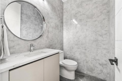 Casa en venta en Oldsmar, Florida, 5 dormitorios, 354.05 m2 № 2388243 - foto 10