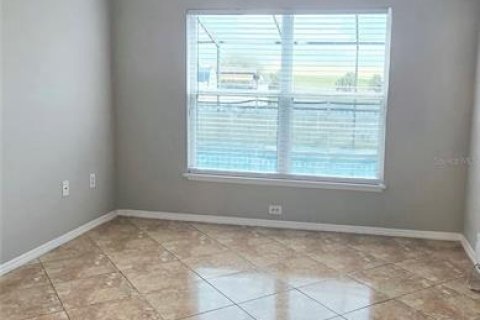 House in Orlando, Florida 3 bedrooms, 153.94 sq.m. № 2379658 - photo 13
