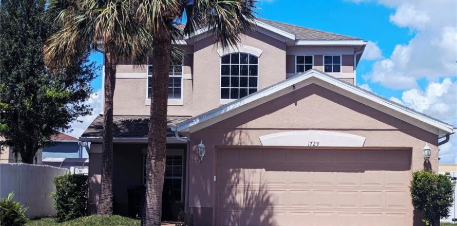 House in Orlando, Florida 3 bedrooms, 153.94 sq.m. № 2379658