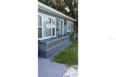 Villa ou maison à vendre à Port Richey, Floride: 2 chambres, 78.04 m2 № 2299035 - photo 2
