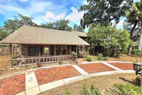 House in Orlando, Florida 4 bedrooms, 215.07 sq.m. № 2393735 - photo 6