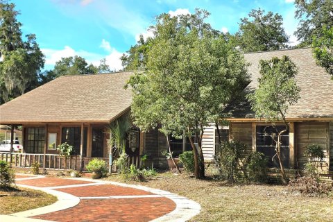 House in Orlando, Florida 4 bedrooms, 215.07 sq.m. № 2393735 - photo 11