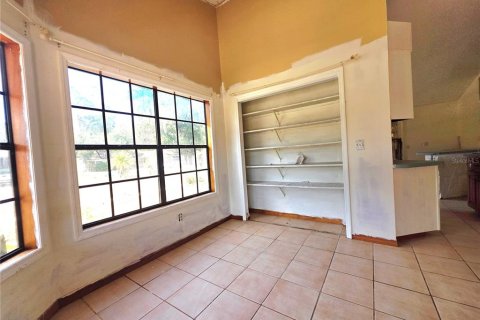 House in Orlando, Florida 4 bedrooms, 215.07 sq.m. № 2393735 - photo 30