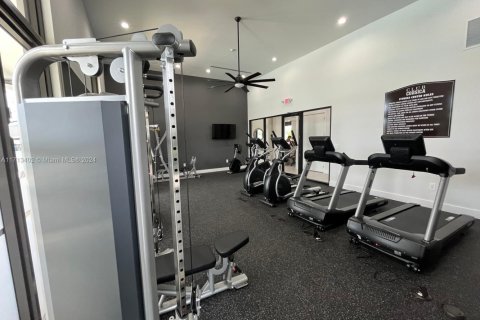 Townhouse in Homestead, Florida 4 bedrooms, 169.08 sq.m. № 1938173 - photo 27