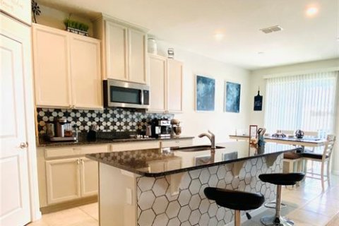 Casa en venta en Davenport, Florida, 4 dormitorios, 224.54 m2 № 1514962 - foto 29