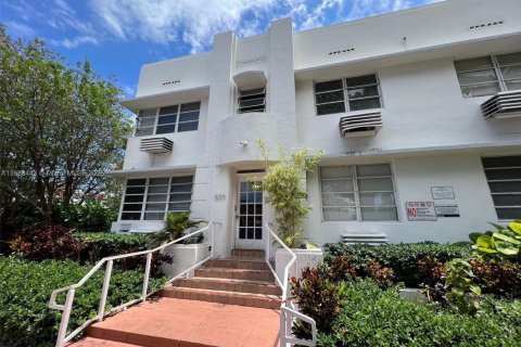 Apartamento en alquiler en Miami Beach, Florida, 44.31 m2 № 1942310 - foto 9